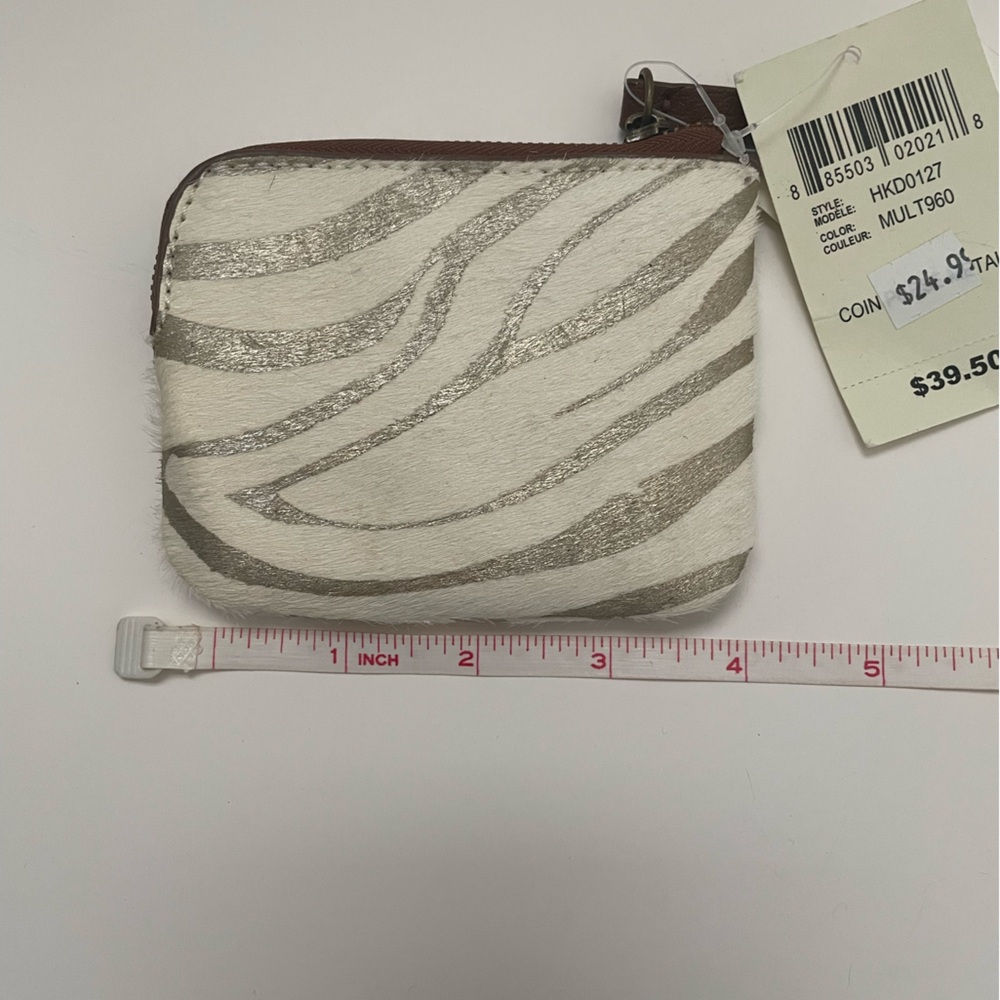 Lucky Brand White and Brown Coin Puse  Key & Card Holder